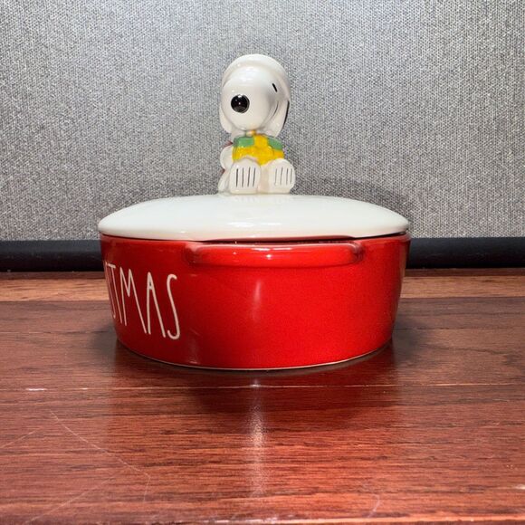 Rae Dunn Peanuts Snoopy Merry Christmas Ceramic Brie Baking Casserole Dish w/Lid - Picture 3 of 8